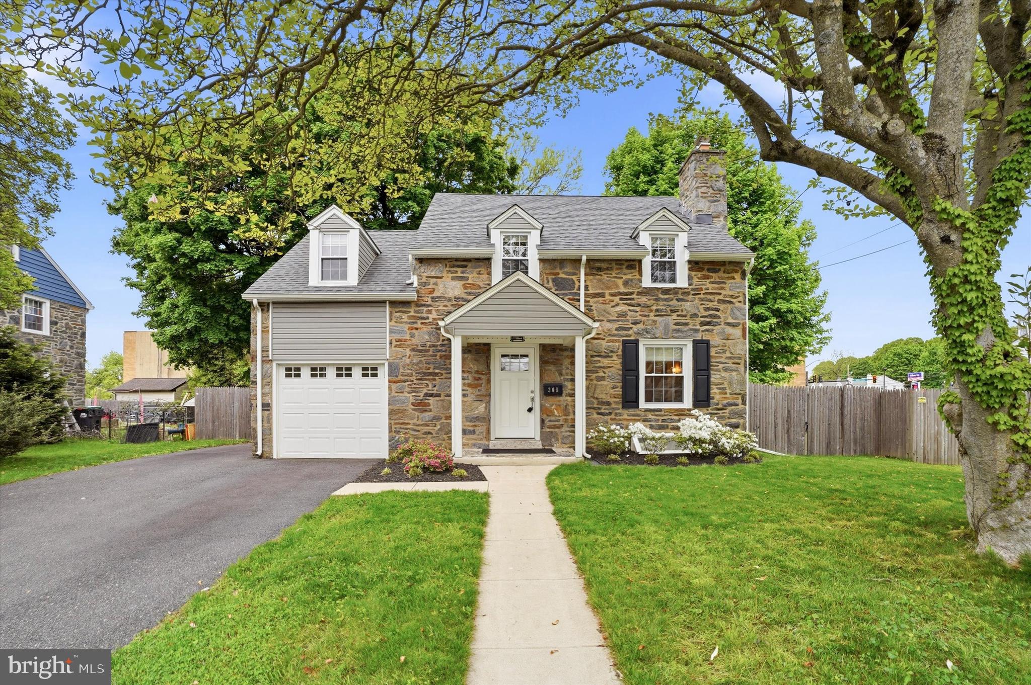 SPRINGFIELD CHASE - Residential