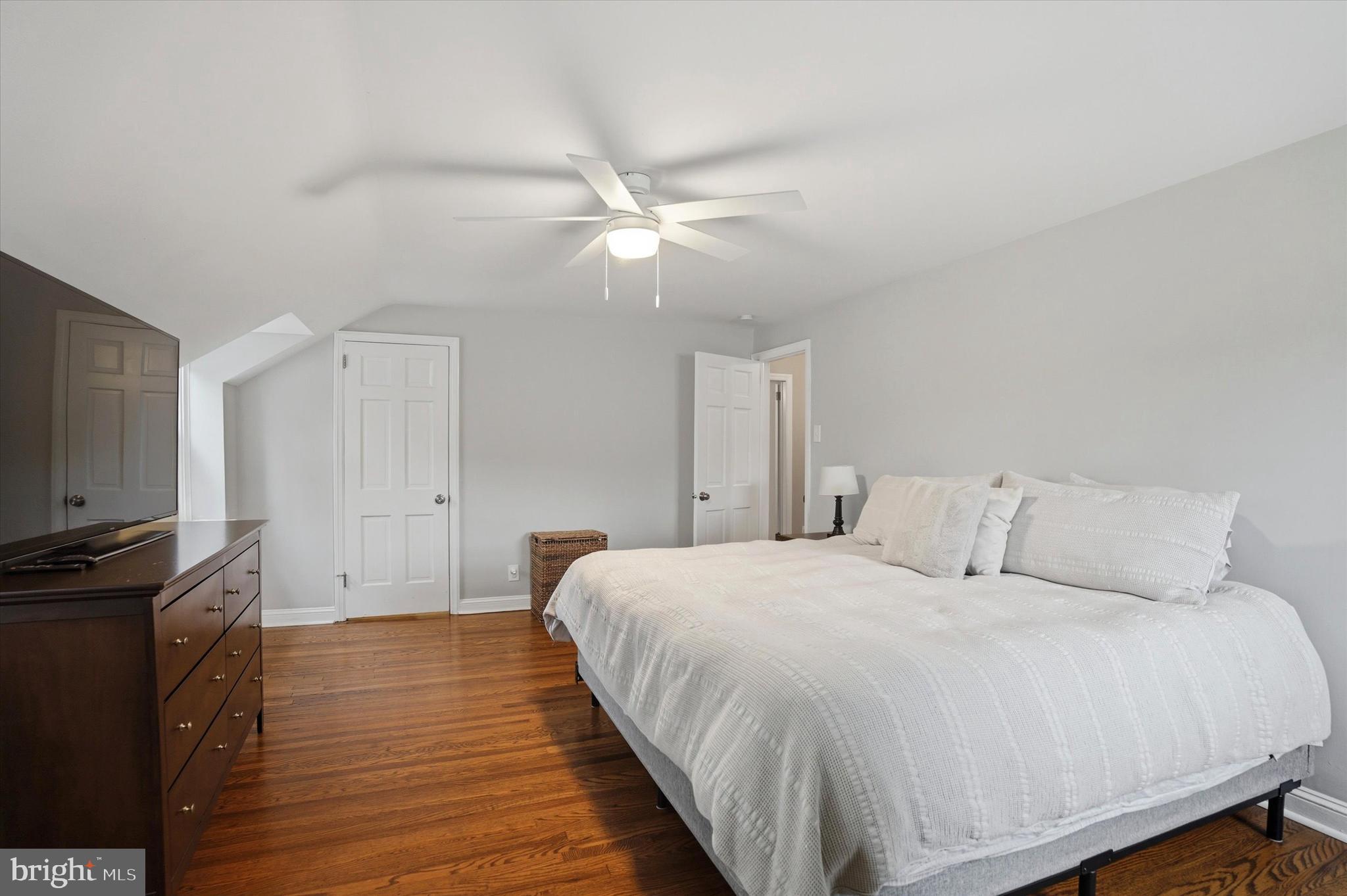 SPRINGFIELD CHASE - Residential