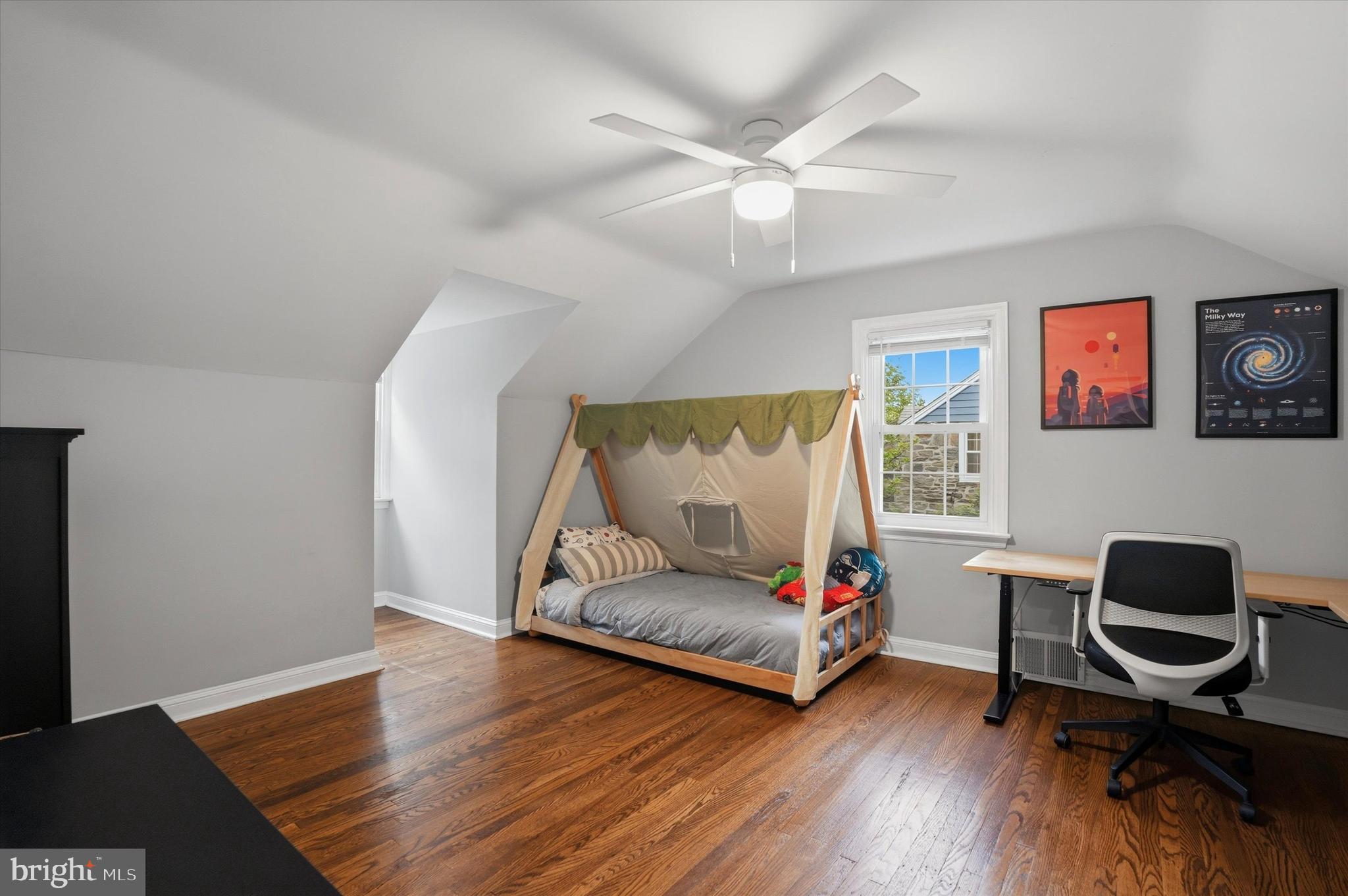 SPRINGFIELD CHASE - Residential