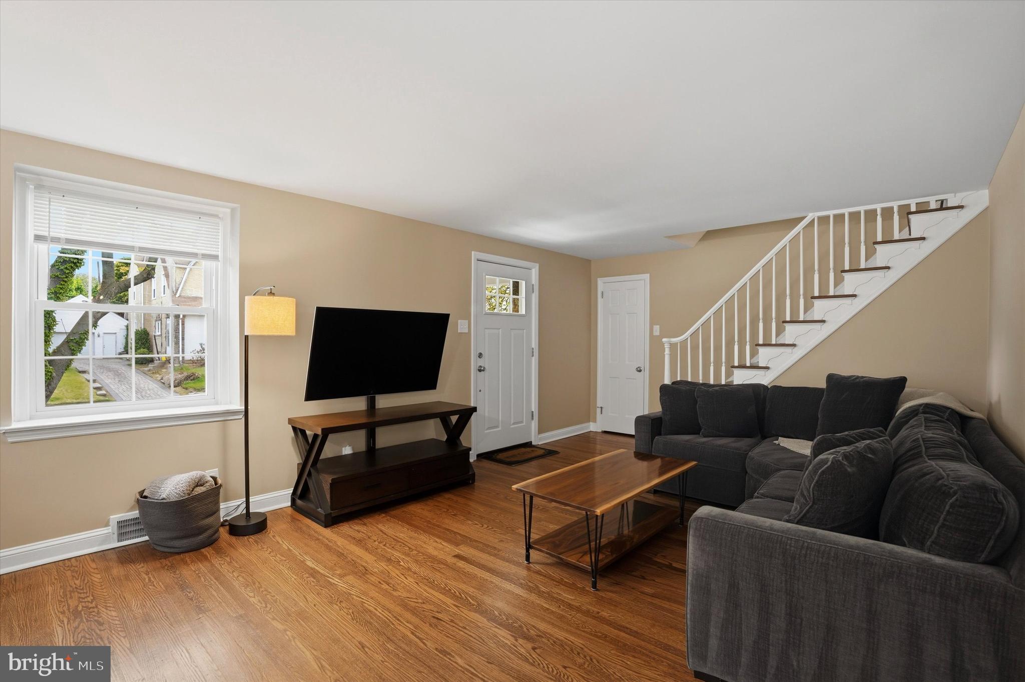 SPRINGFIELD CHASE - Residential