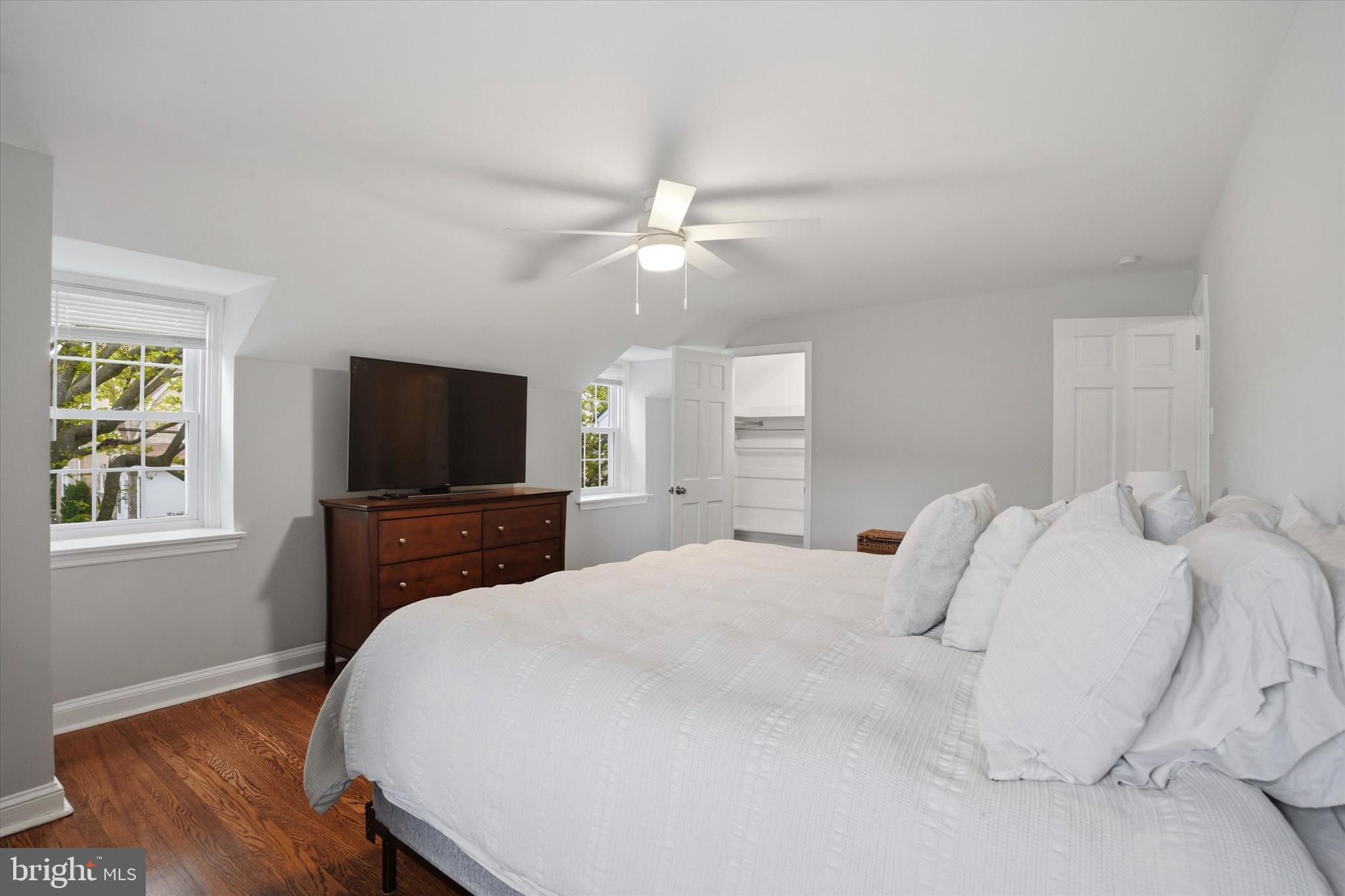 SPRINGFIELD CHASE - Residential
