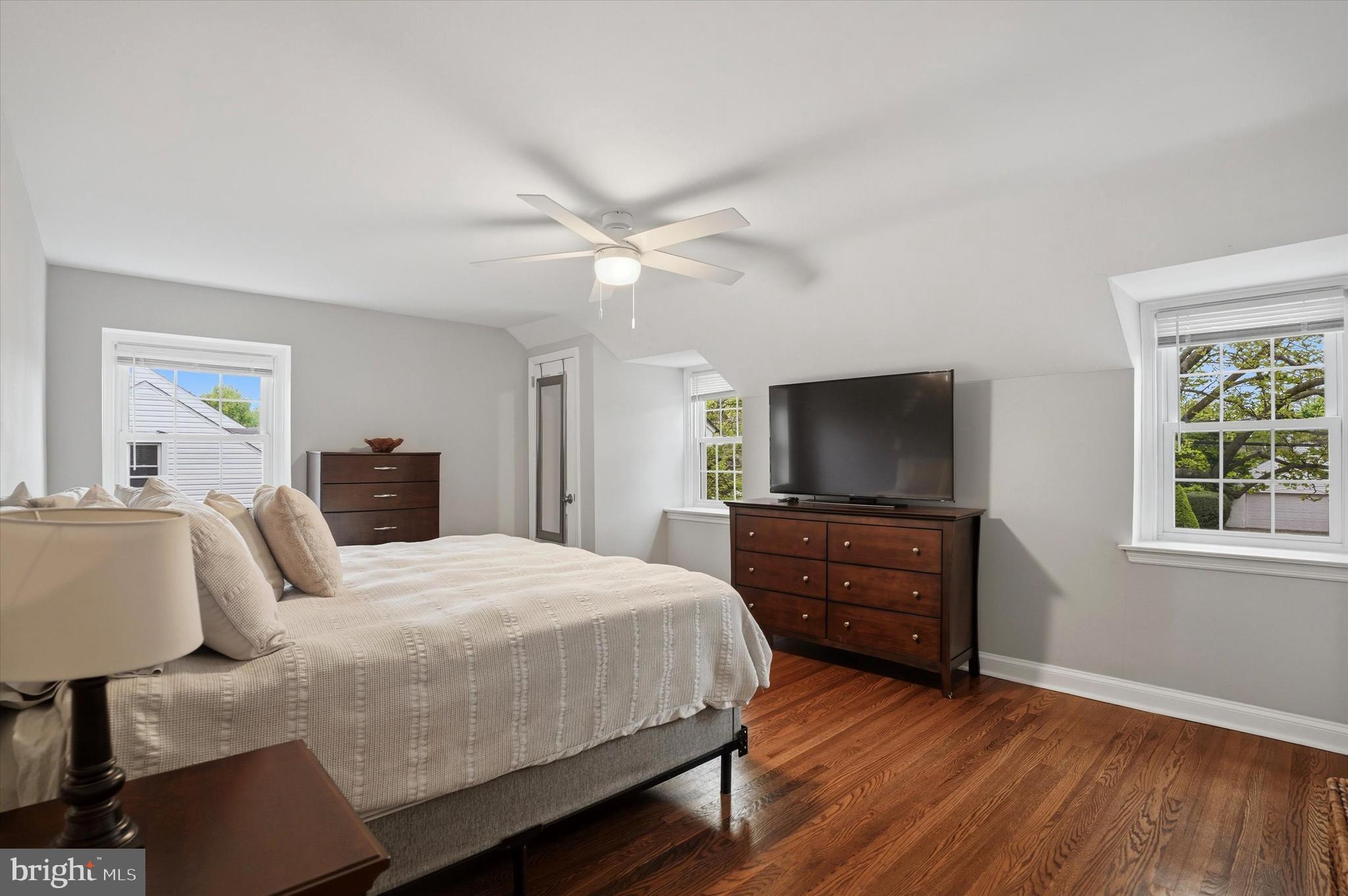 SPRINGFIELD CHASE - Residential