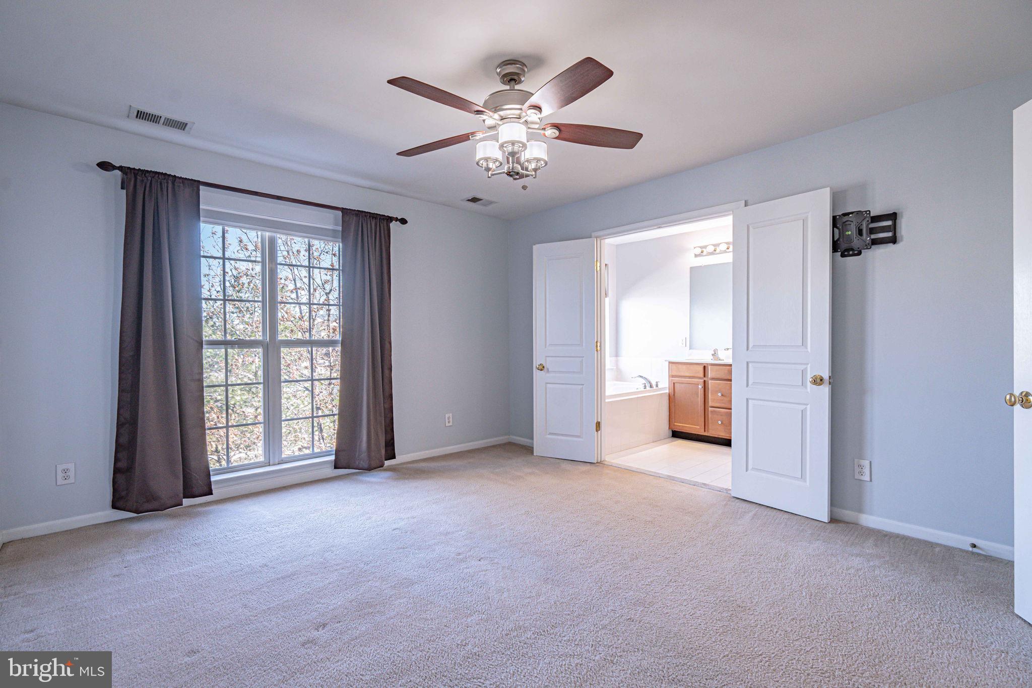 VISTAS AT GREEN HILL - Residential