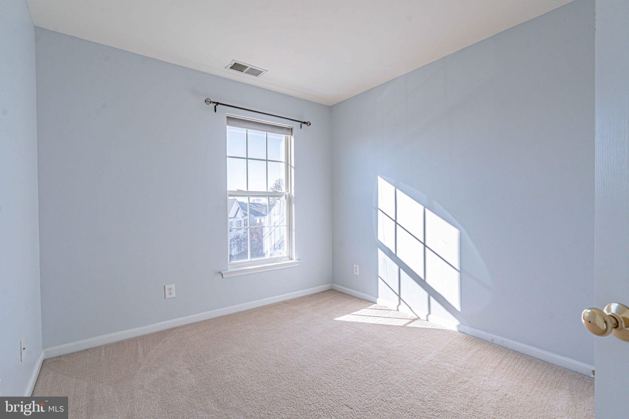 VISTAS AT GREEN HILL - Residential