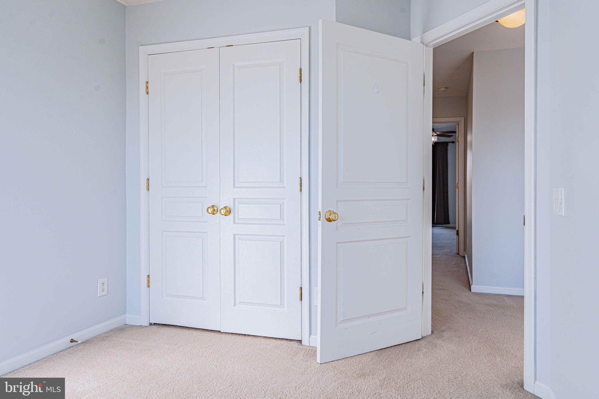 VISTAS AT GREEN HILL - Residential