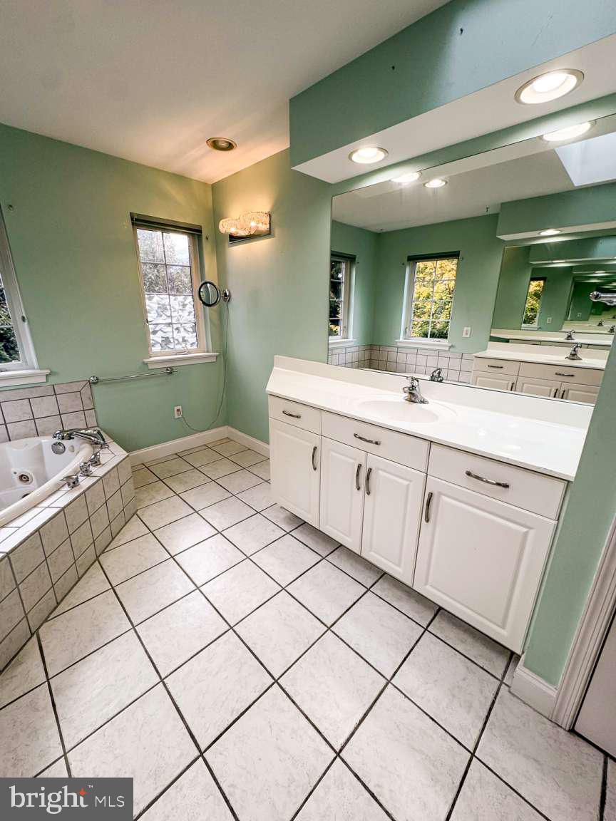 BENT CREEK - Residential