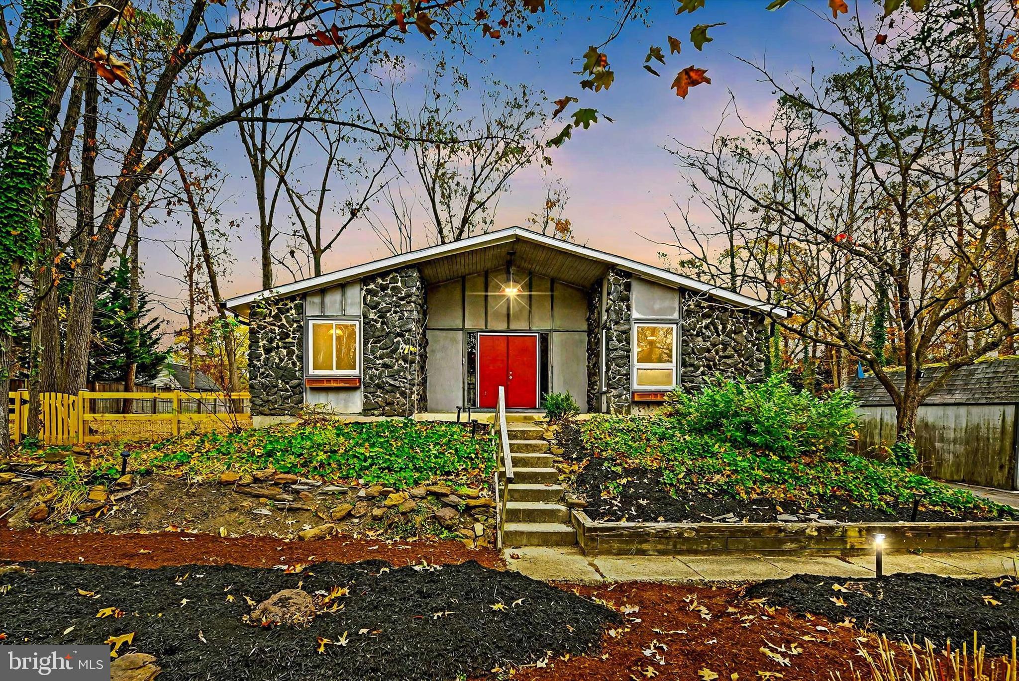 CHARTWELL - Residential