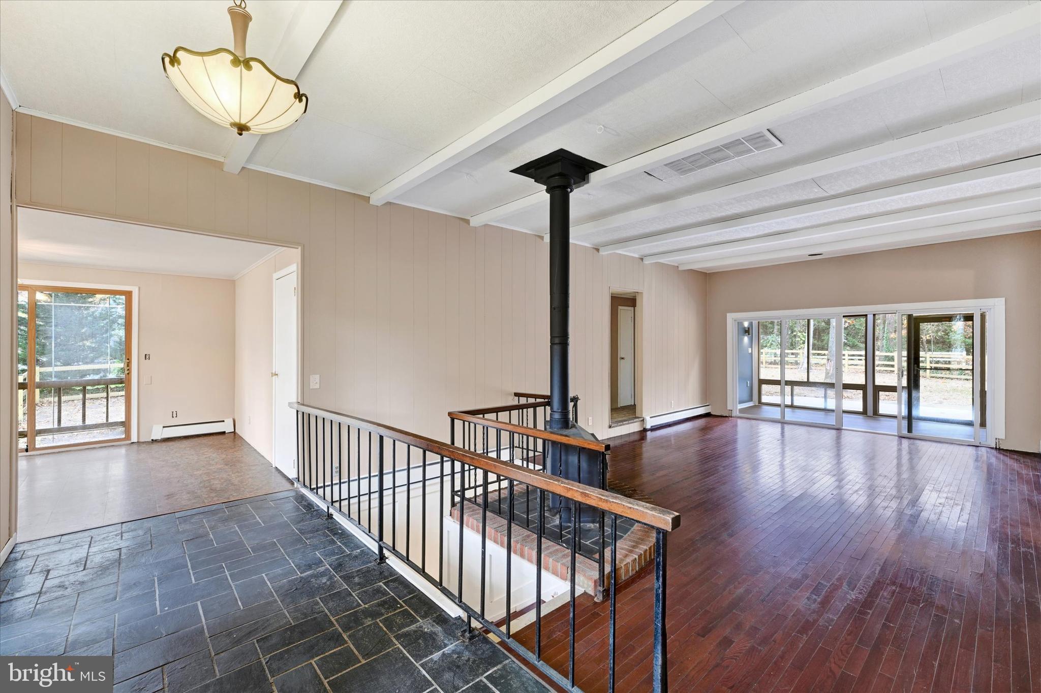 CHARTWELL - Residential