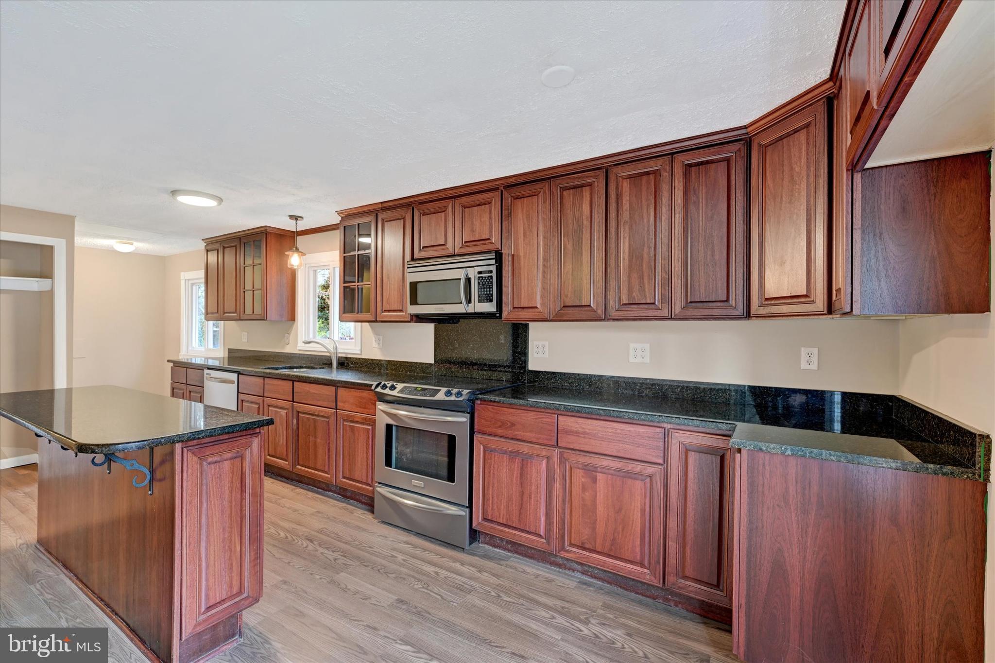 CHARTWELL - Residential