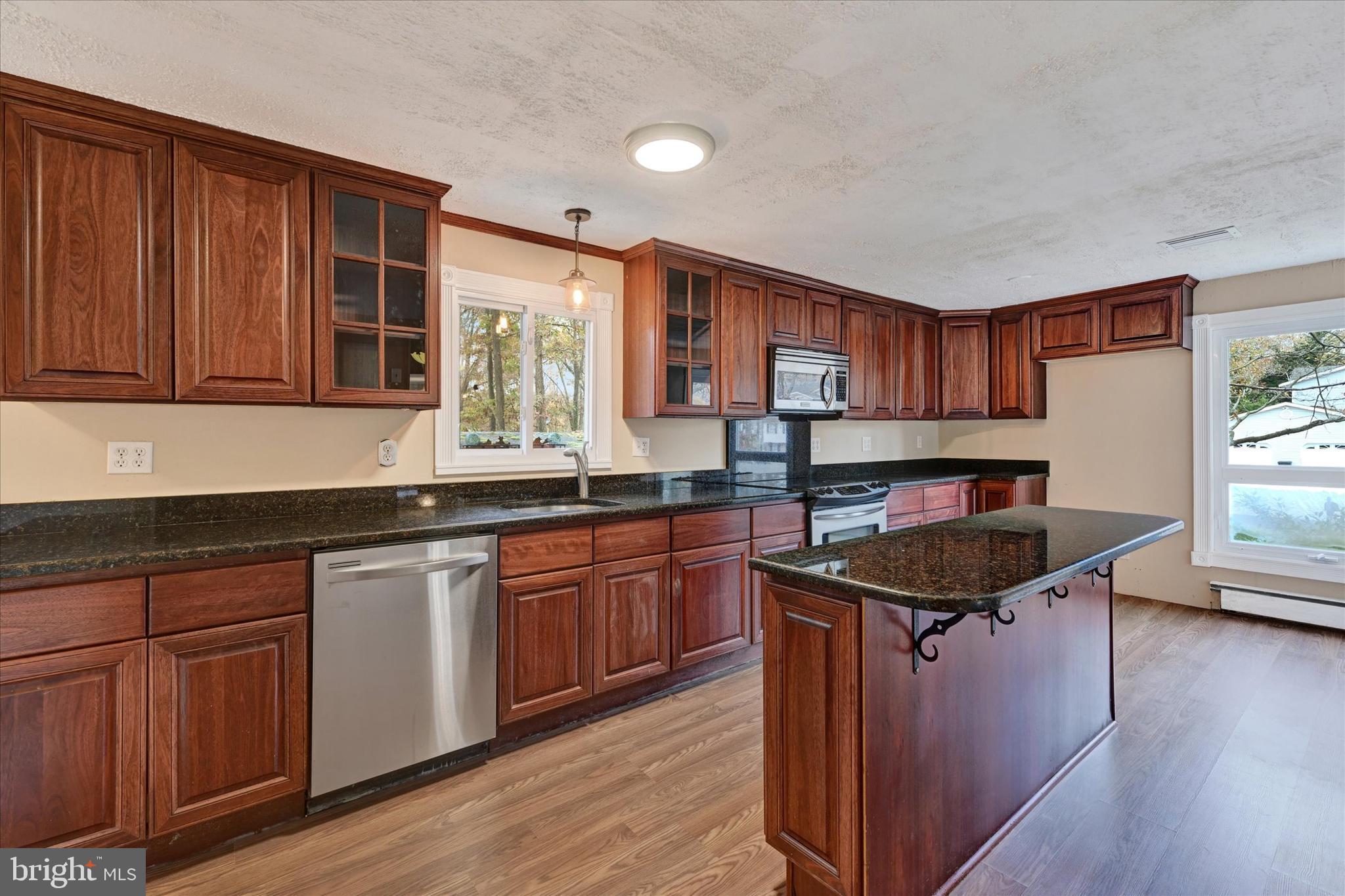 CHARTWELL - Residential