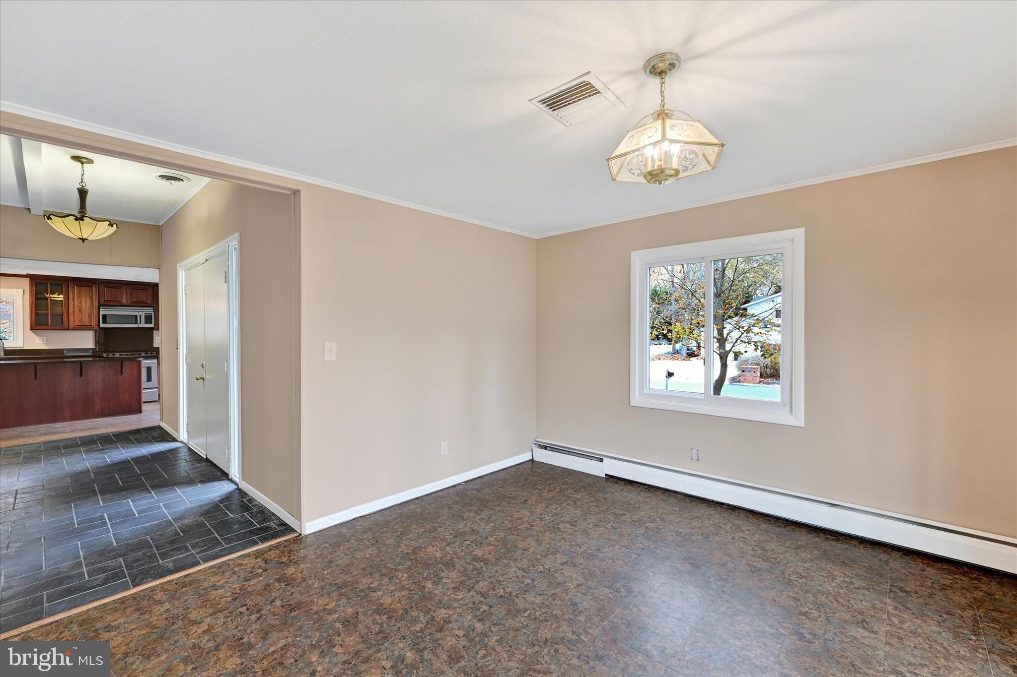 CHARTWELL - Residential