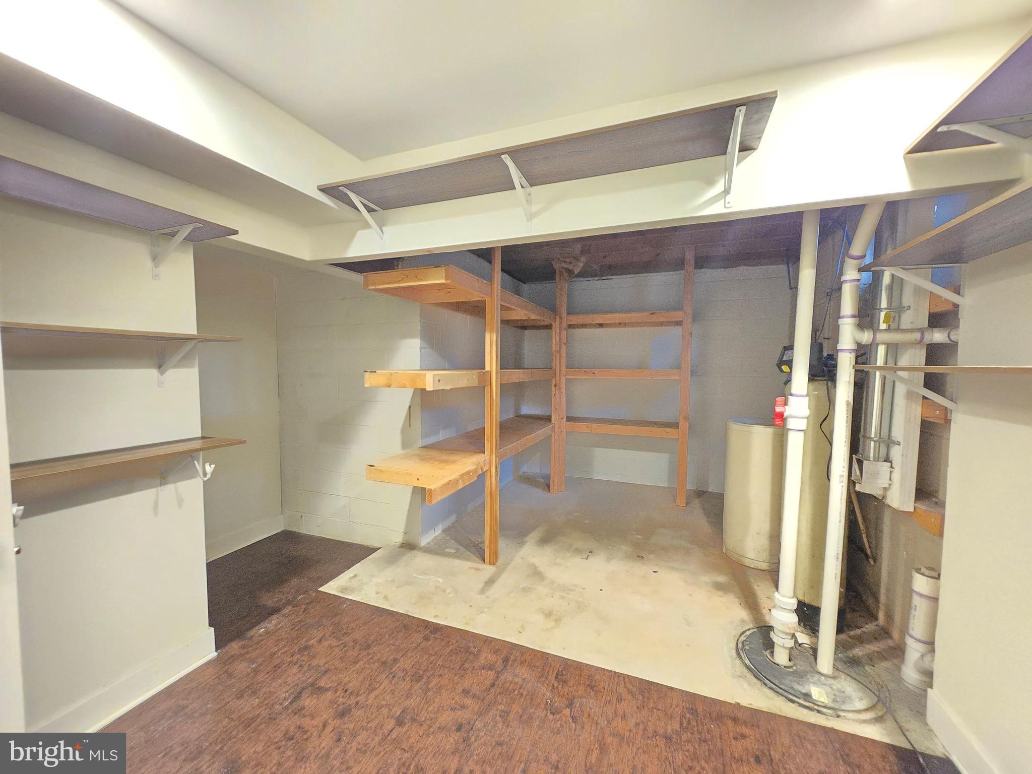 CHARTWELL - Residential