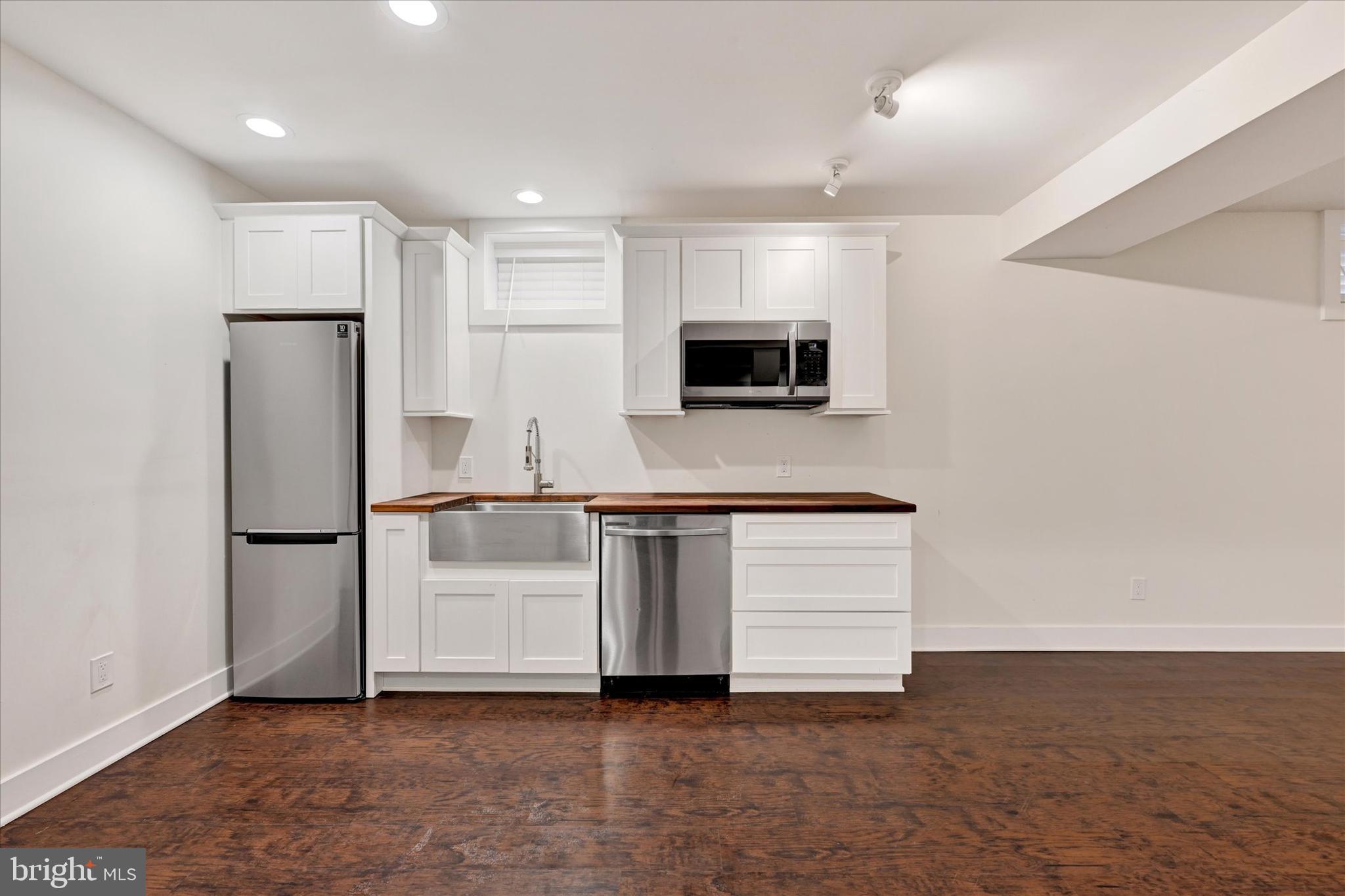 CHARTWELL - Residential