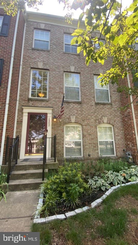 VILLAGE OF IDLEWILD - Residential Lease