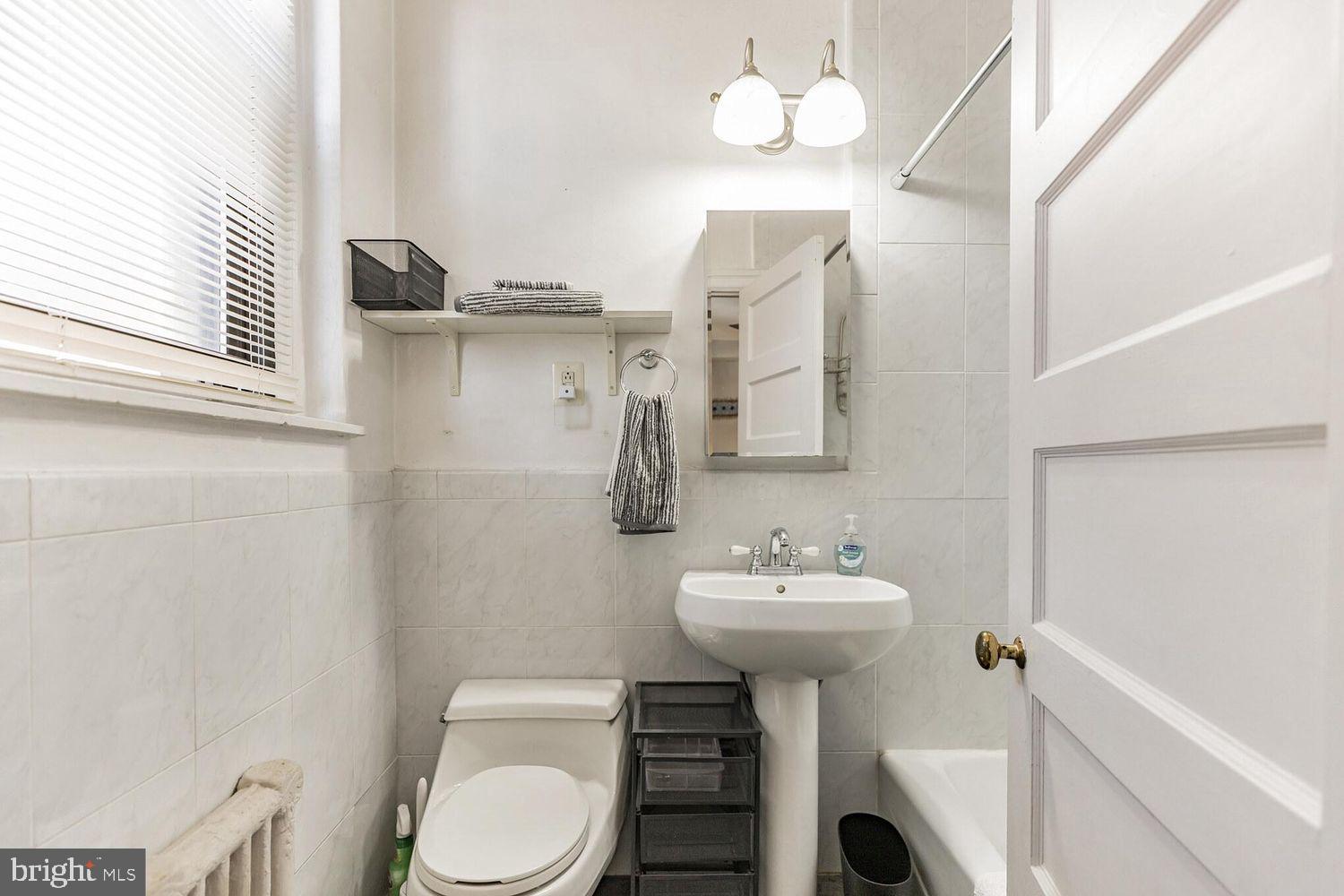 WASHINGTON SQ WEST - Residential