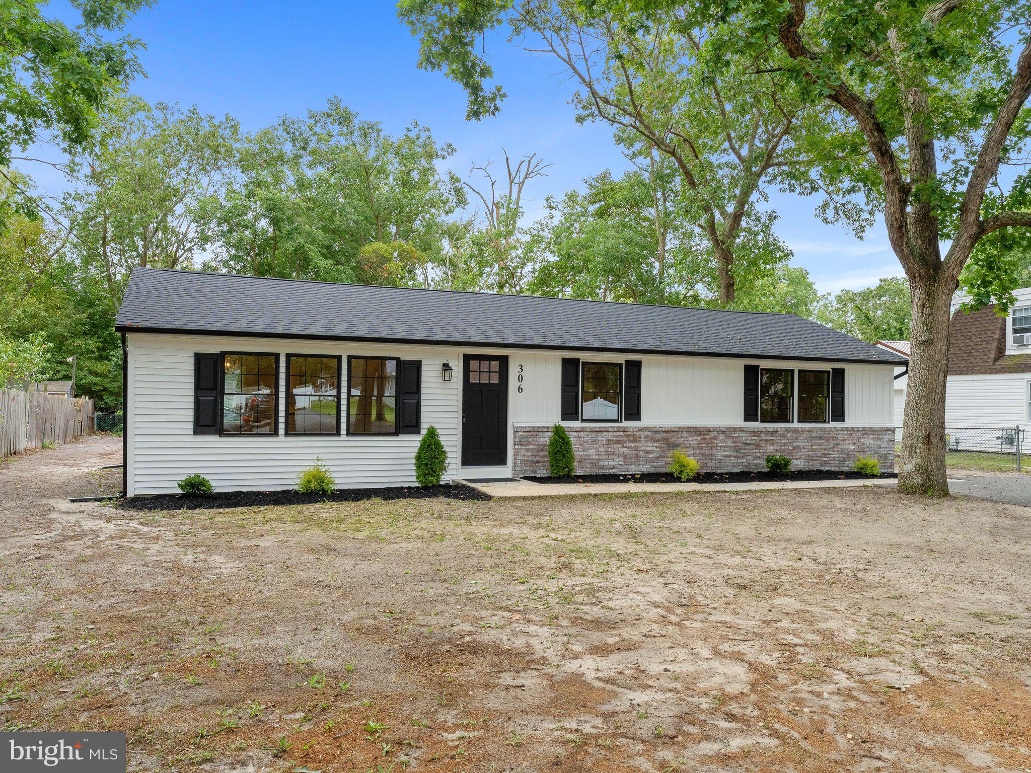 306 WILTSHIRE DRIVE