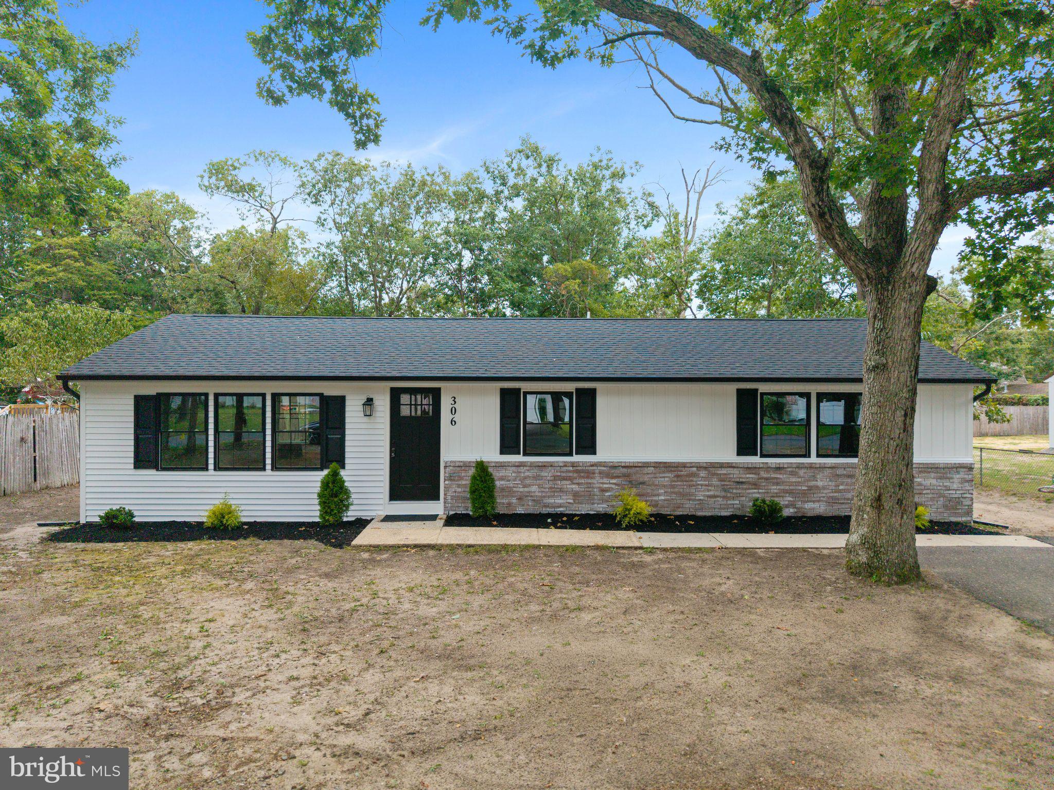 306 WILTSHIRE DRIVE