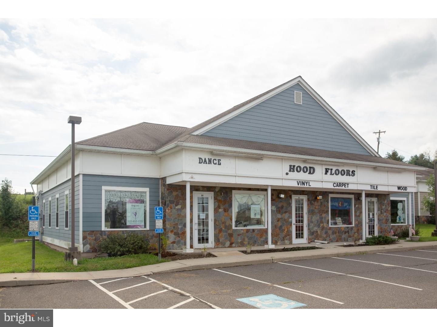 54 MOUNT AIRY VILLAGE