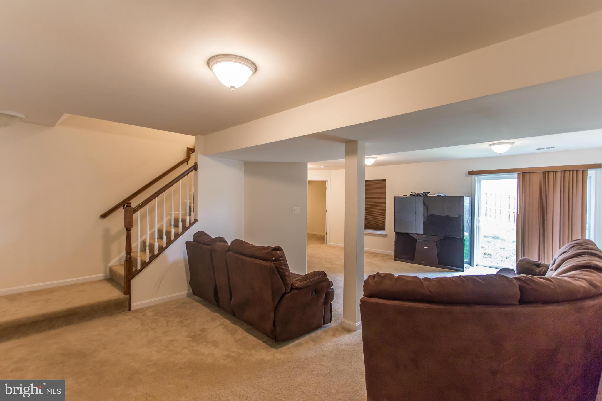 CARRIAGE HILL AT FALLS - Residential