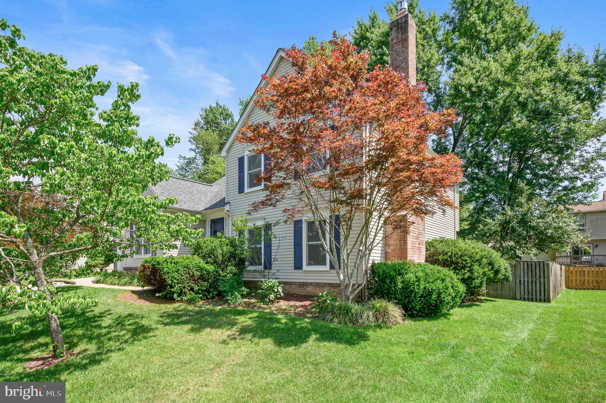 5261 DUNLEIGH DRIVE