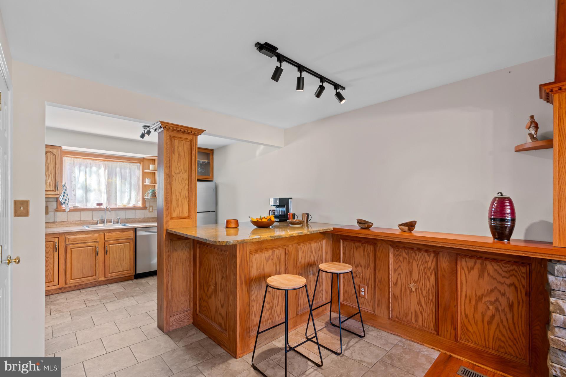 WALKERS CHOICE - Residential