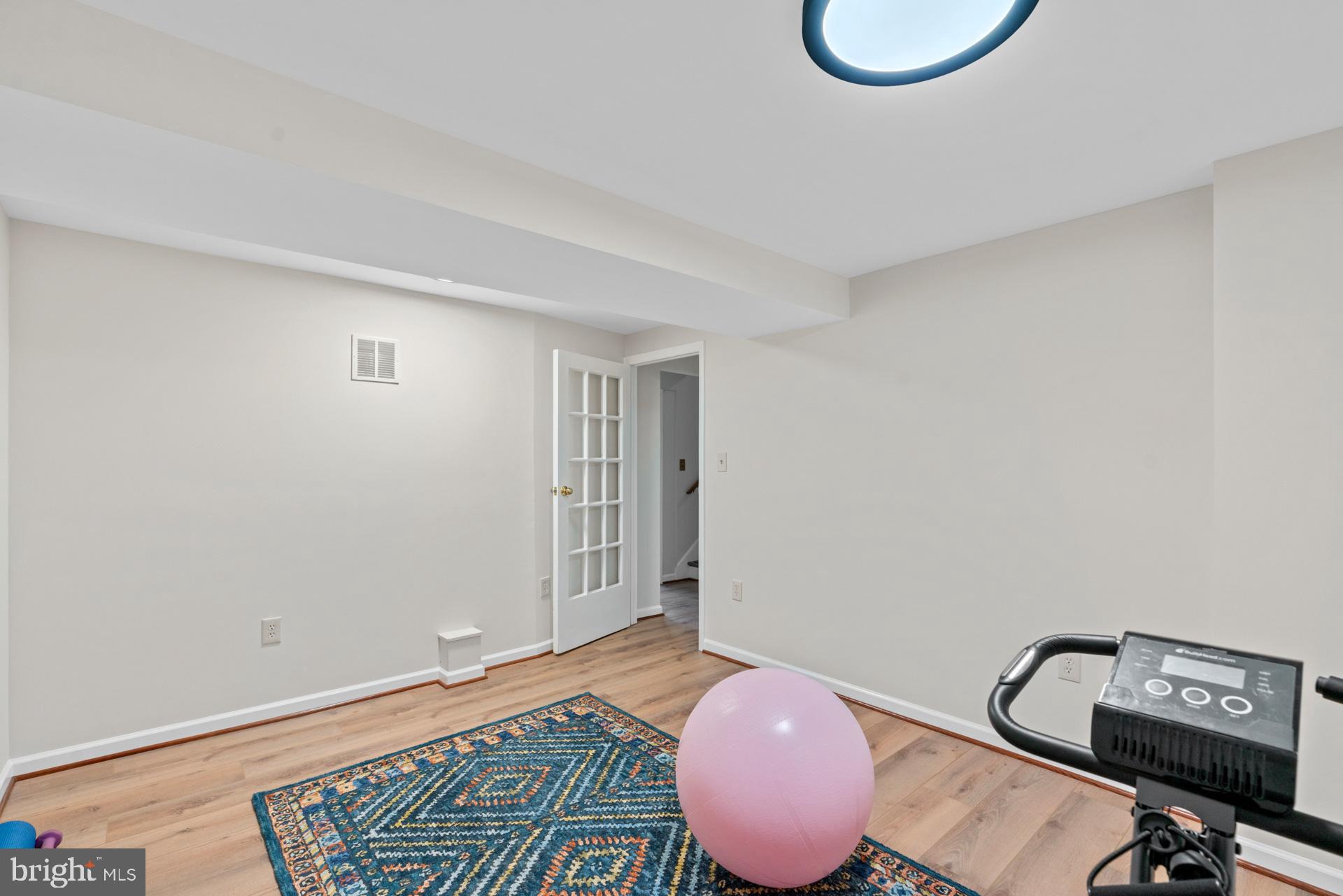 WALKERS CHOICE - Residential