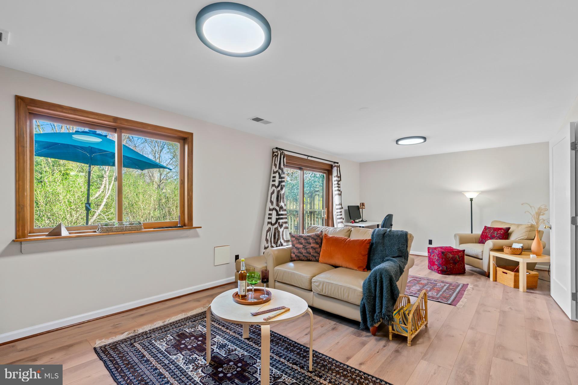 WALKERS CHOICE - Residential