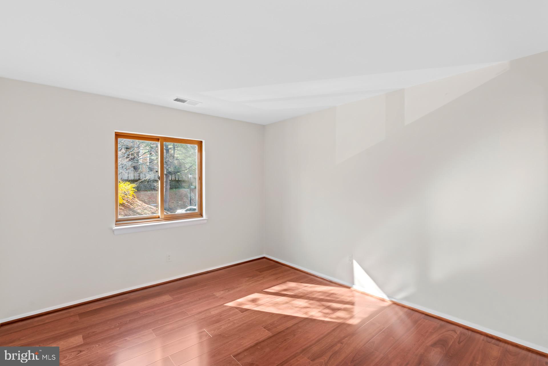 WALKERS CHOICE - Residential