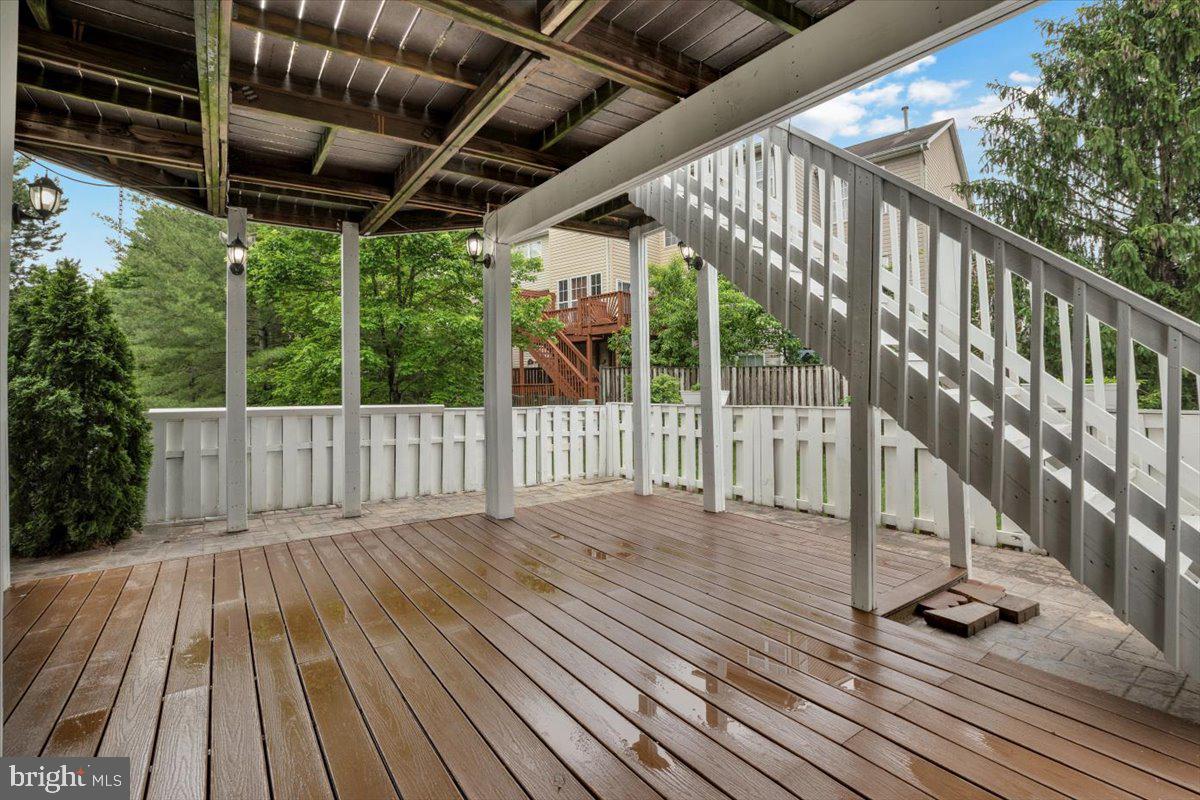 ASHBURN VILLAGE - Residential Lease