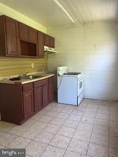 POINT BREEZE - Residential
