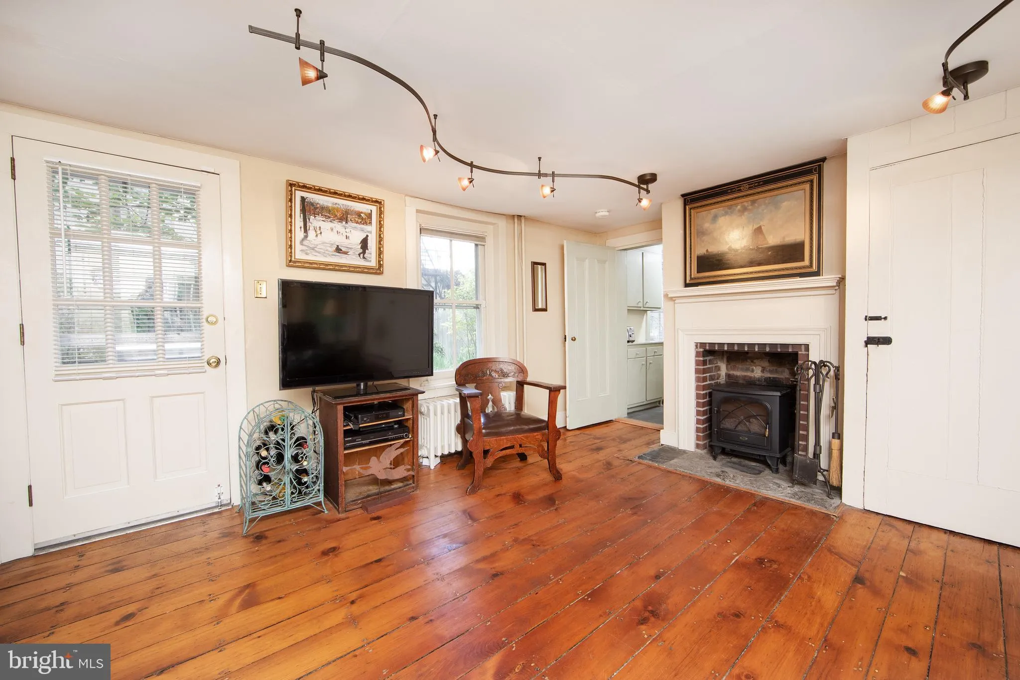 Doylestown, Pennsylvania 18901, United States, 2 Bedrooms Bedrooms, ,2 BathroomsBathrooms,Residential,Active,124522