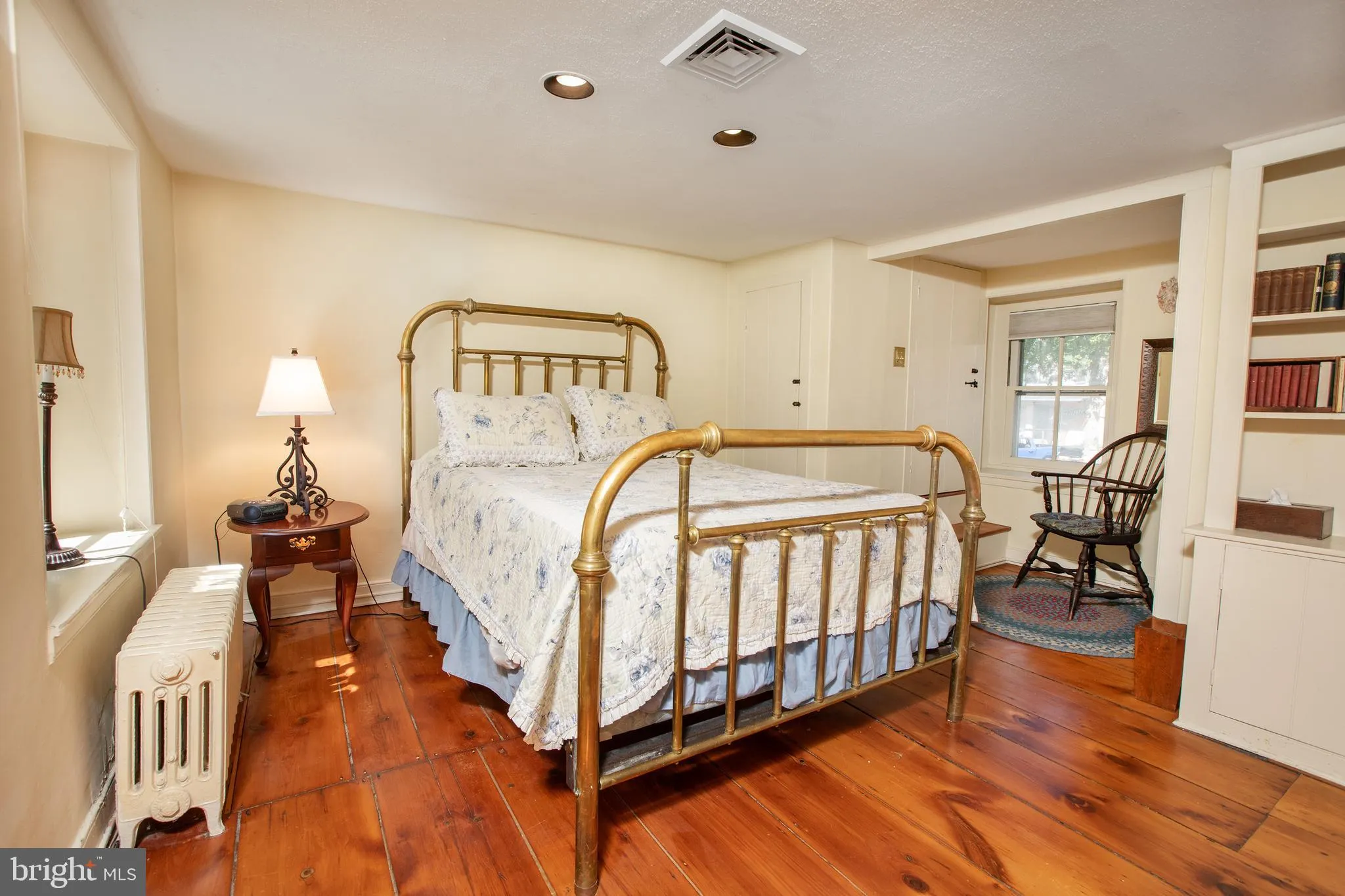 Doylestown, Pennsylvania 18901, United States, 2 Bedrooms Bedrooms, ,2 BathroomsBathrooms,Residential,Active,124522