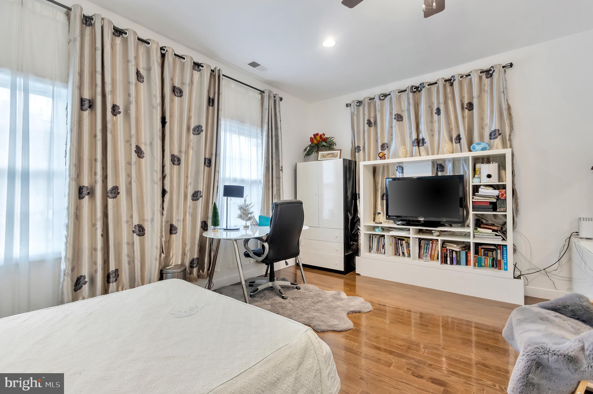 MARYVALE - Residential