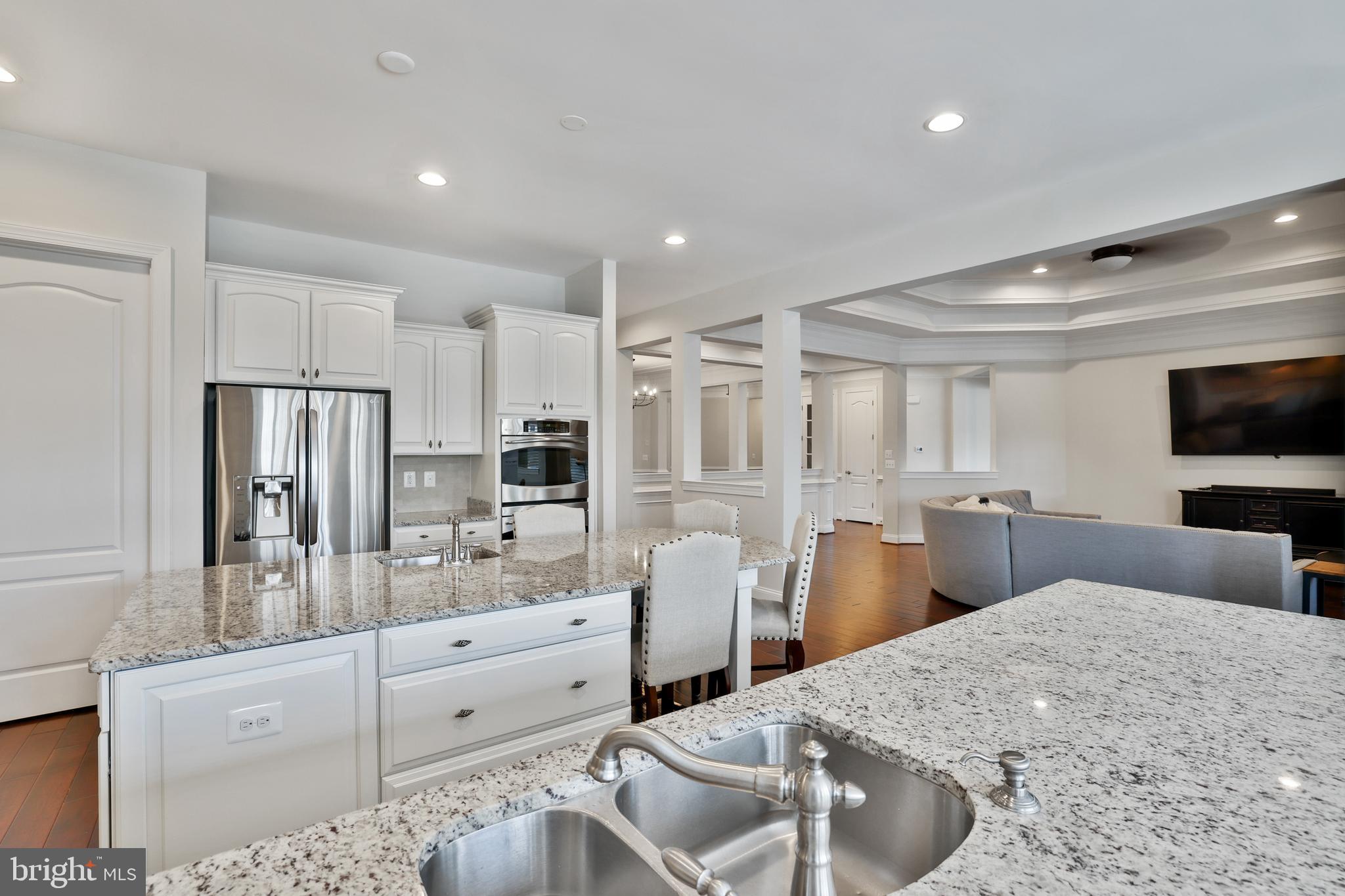 RASPBERRY FALLS - Residential