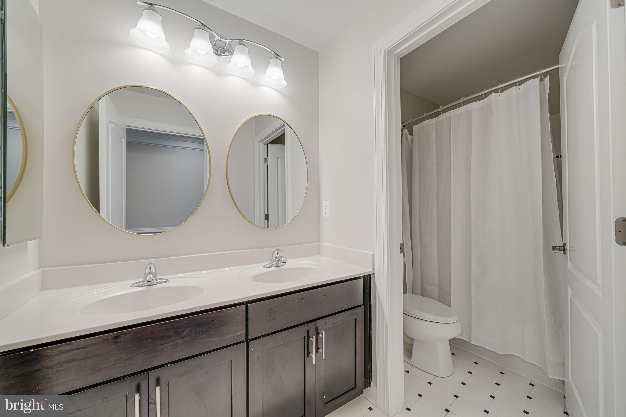 RASPBERRY FALLS - Residential