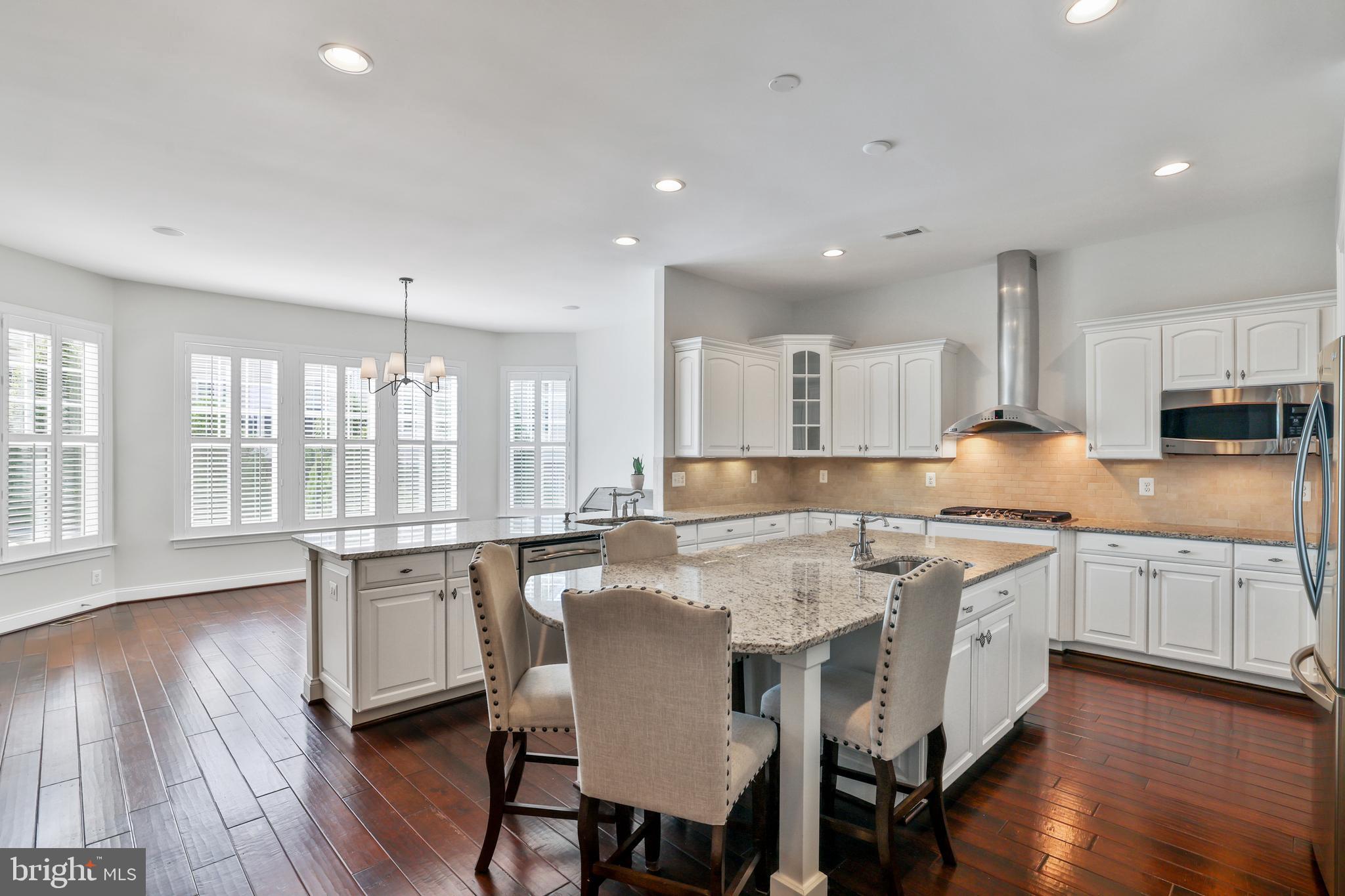 RASPBERRY FALLS - Residential