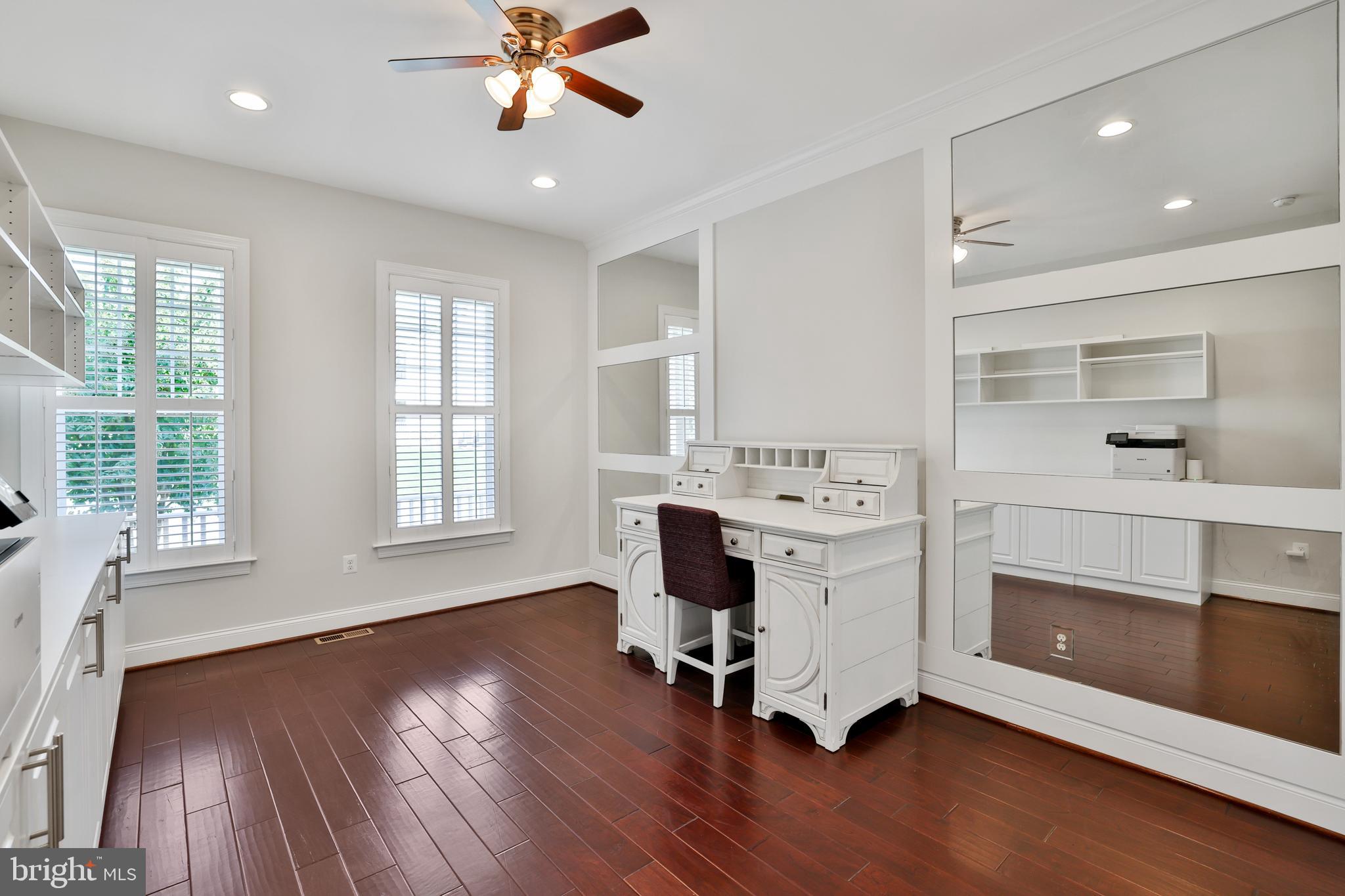 RASPBERRY FALLS - Residential