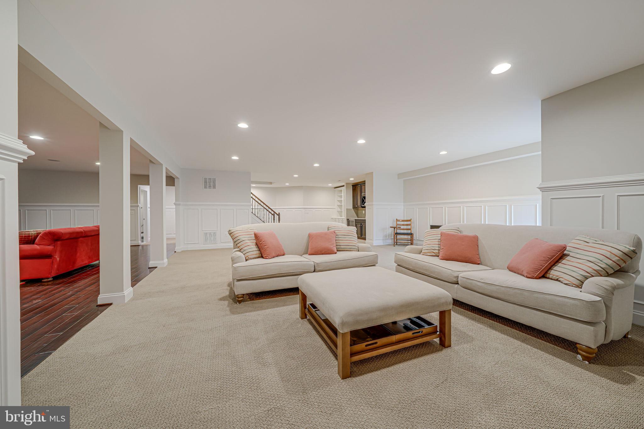 RASPBERRY FALLS - Residential