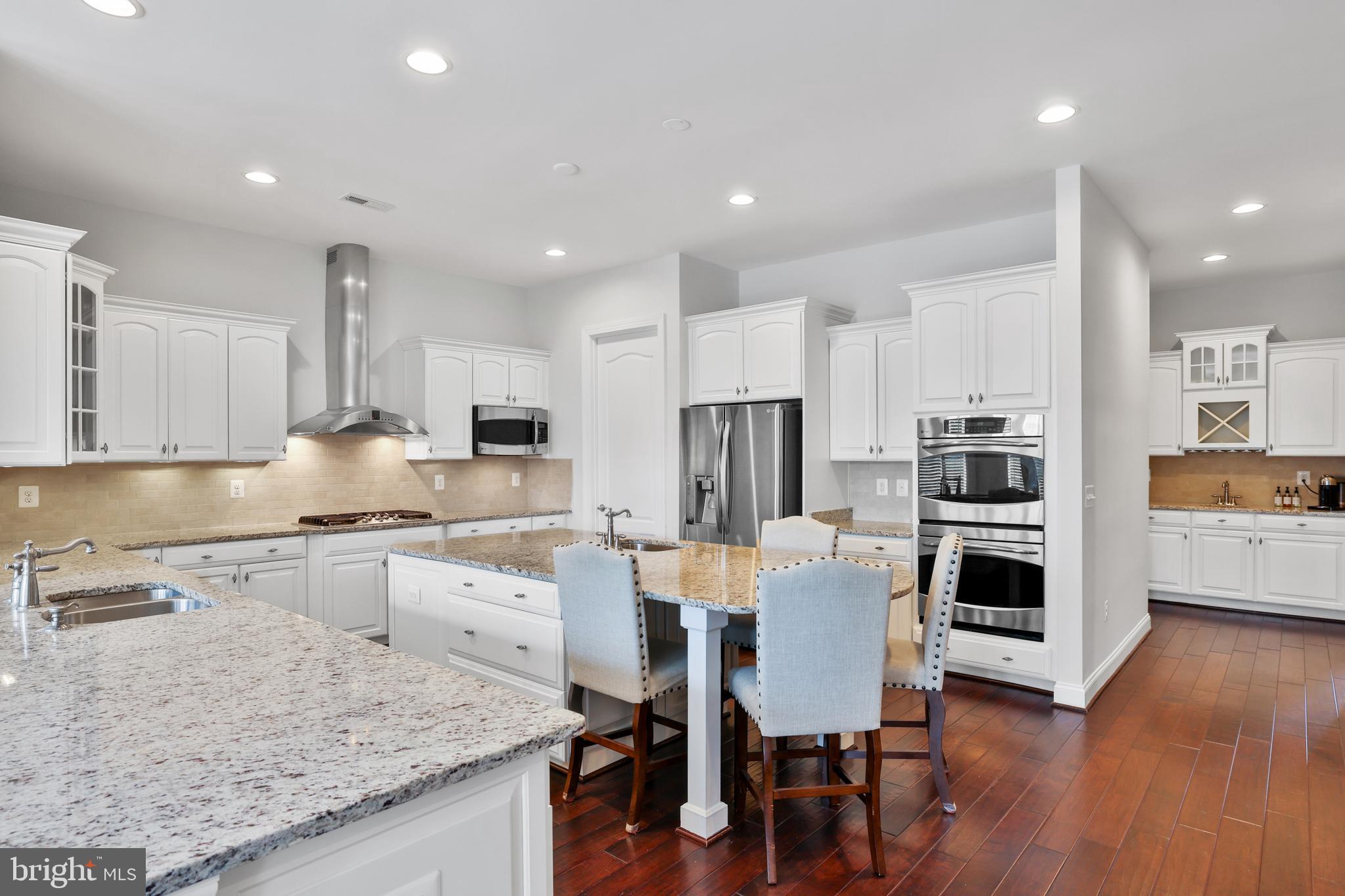 RASPBERRY FALLS - Residential