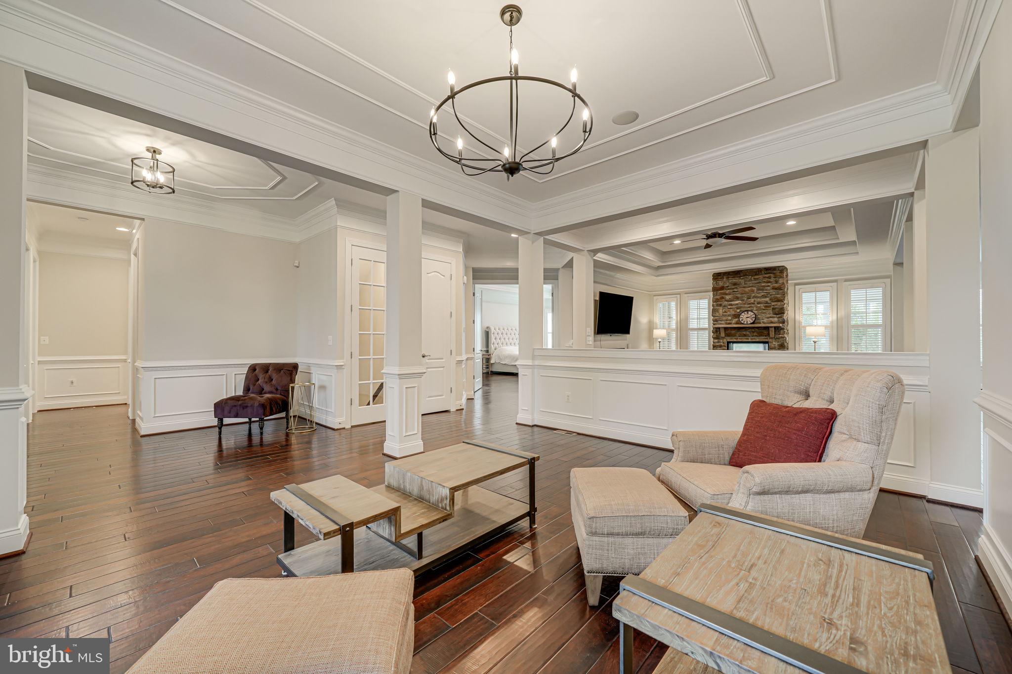 RASPBERRY FALLS - Residential