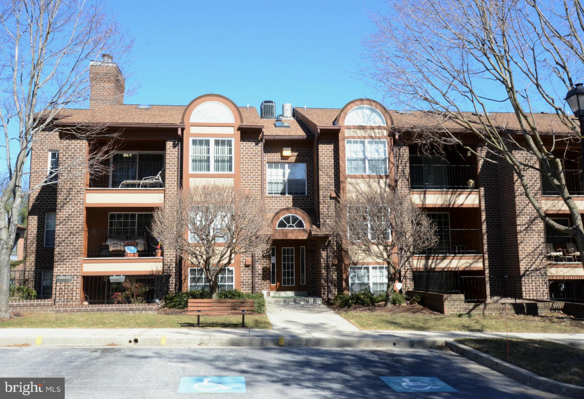 THE FALLS GARDEN - Residential