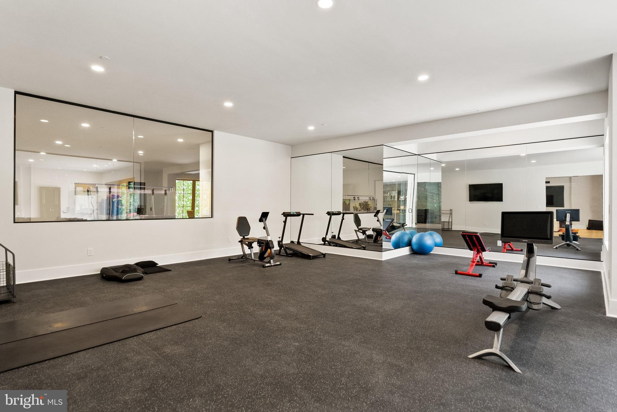 AVENEL - Residential