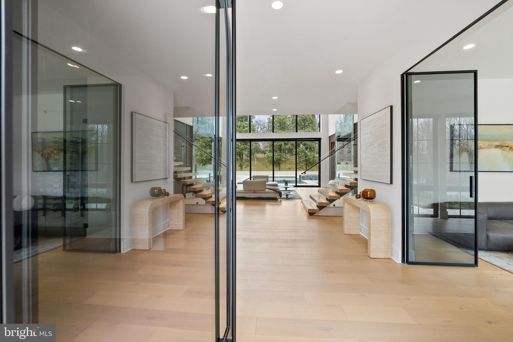 AVENEL - Residential