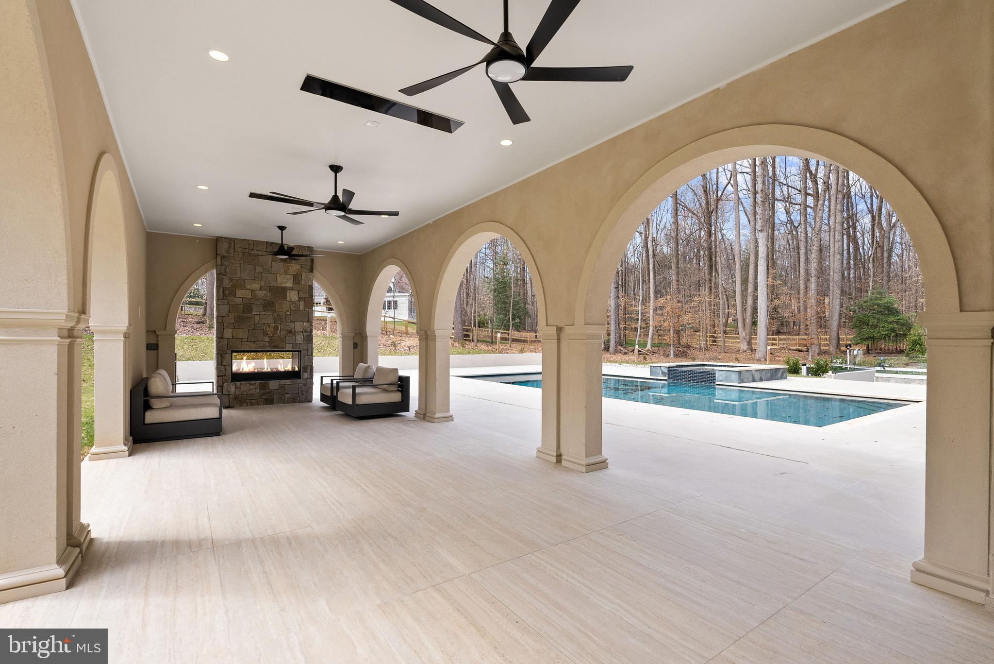 AVENEL - Residential