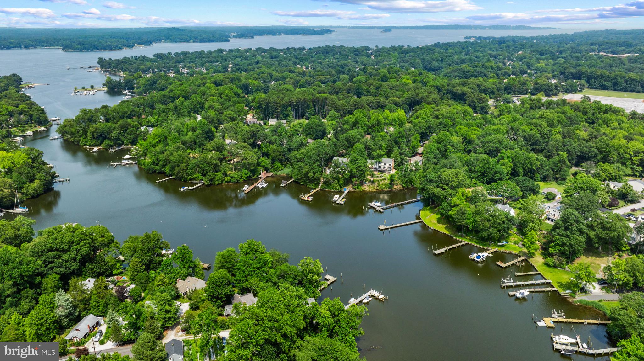 CRESSTON PARK - Residential