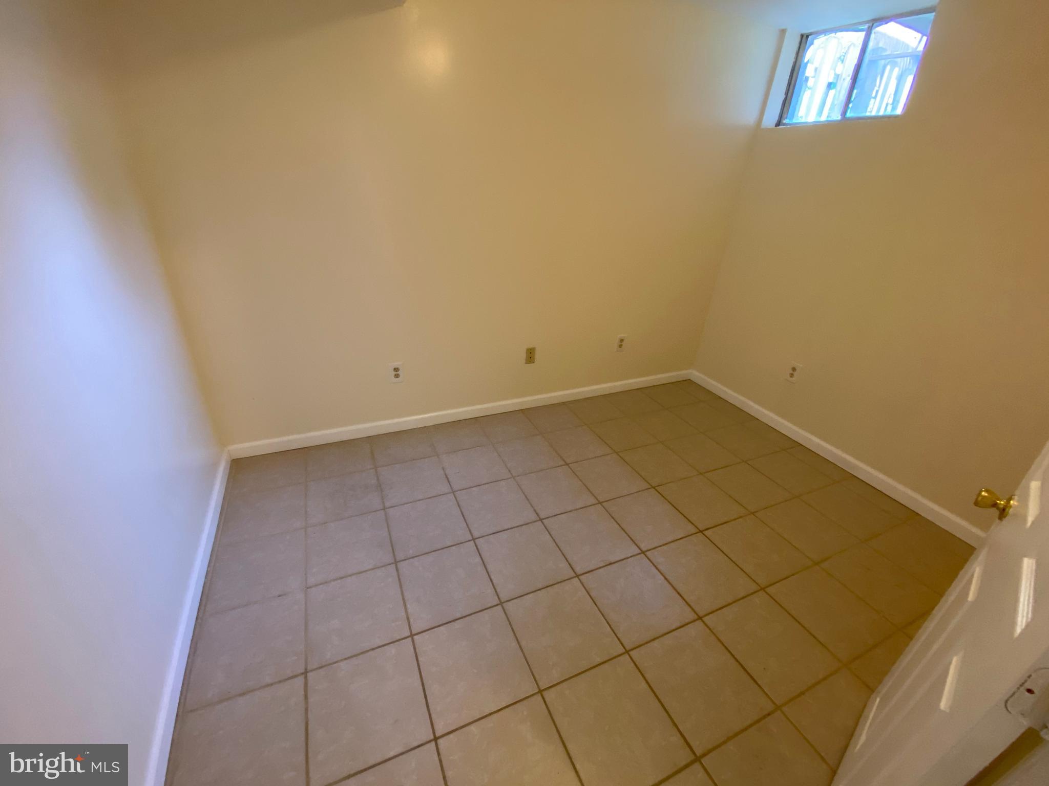 ANNAPOLIS WALK - Residential