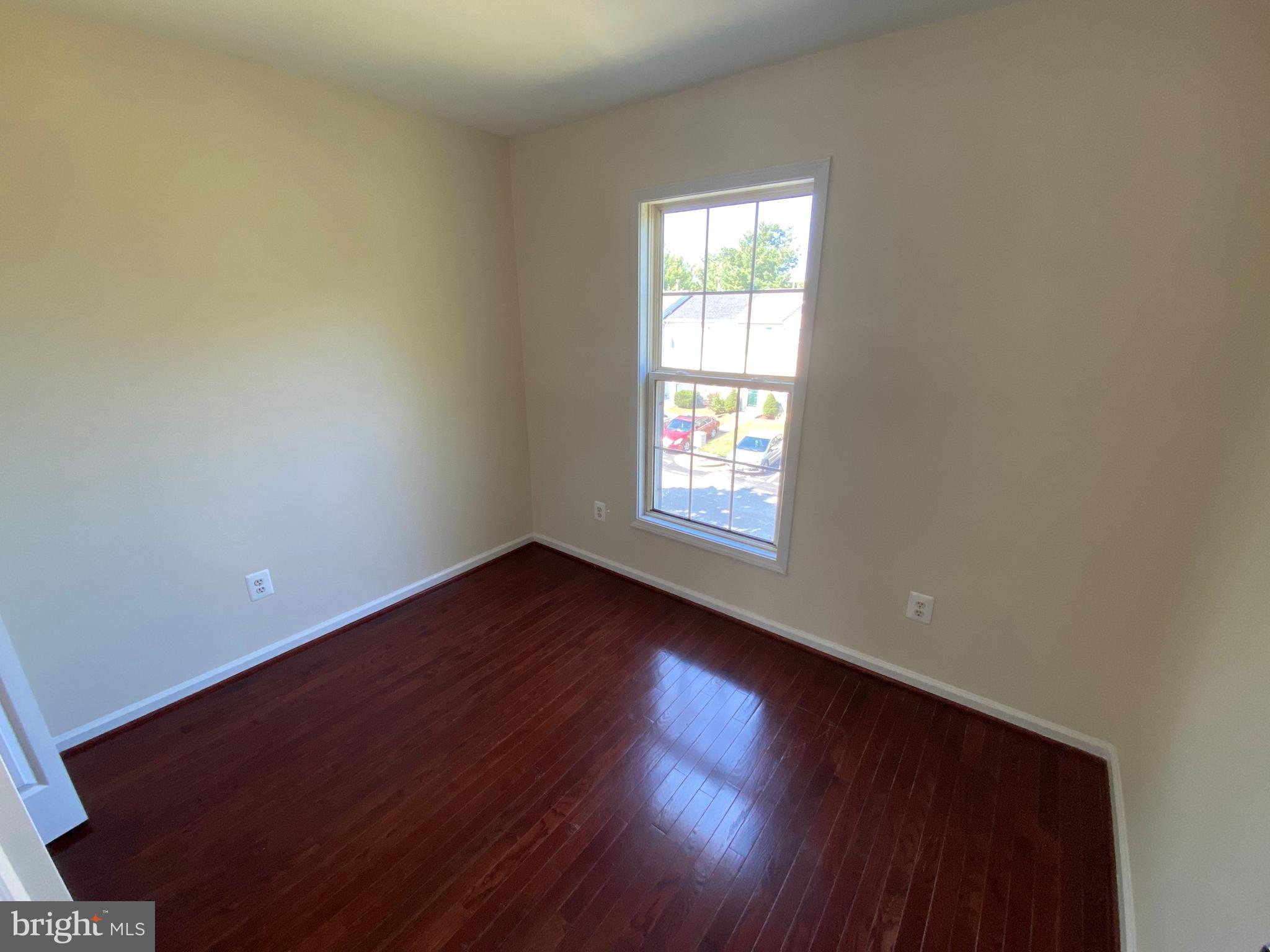 ANNAPOLIS WALK - Residential