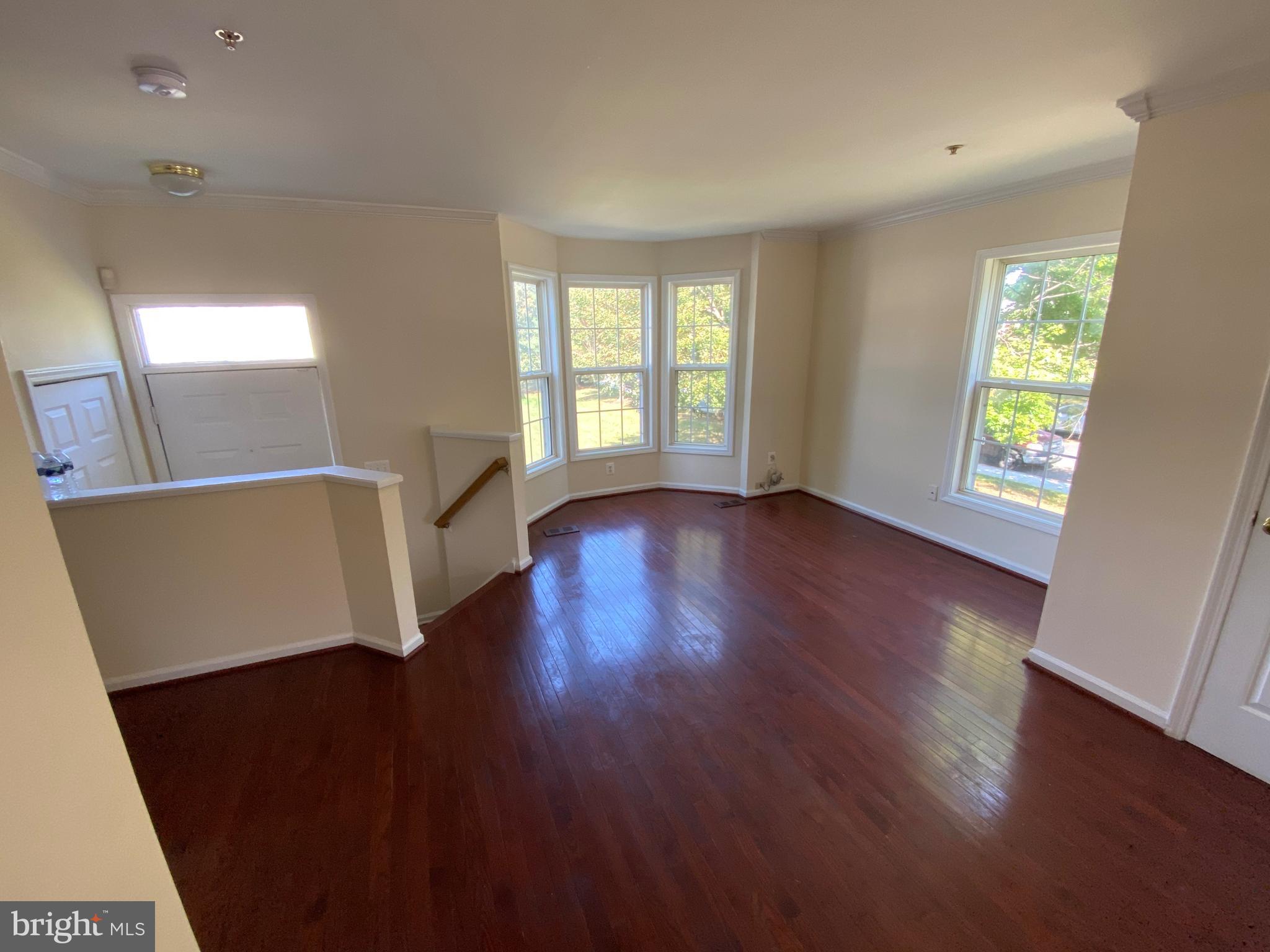 ANNAPOLIS WALK - Residential