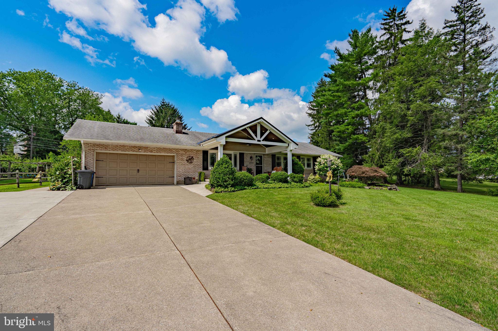 1212 MACUNGIE AVENUE