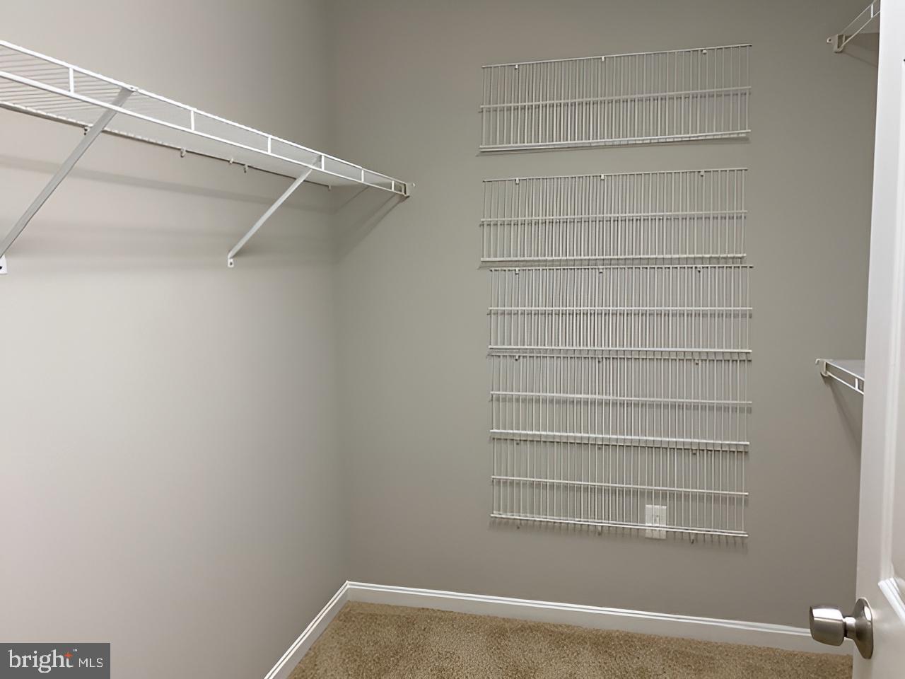 CLOVER RIDGE - Residential